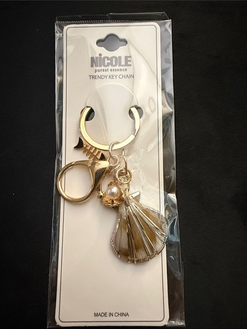 Gold-tone Shell and Pearl Charm Keychain or Bag Charm
